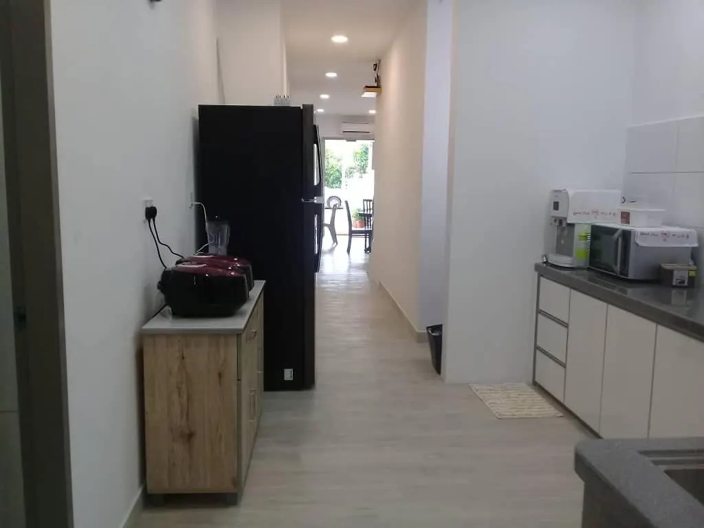 Suphan Midlands 2 Homestay Holiday home George Town