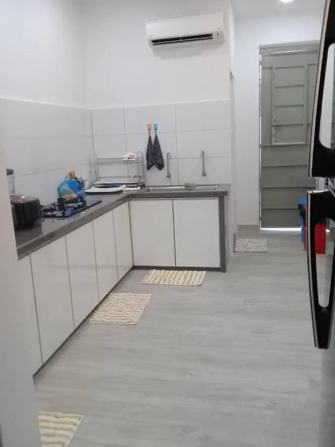Suphan Midlands 2 Homestay Holiday home