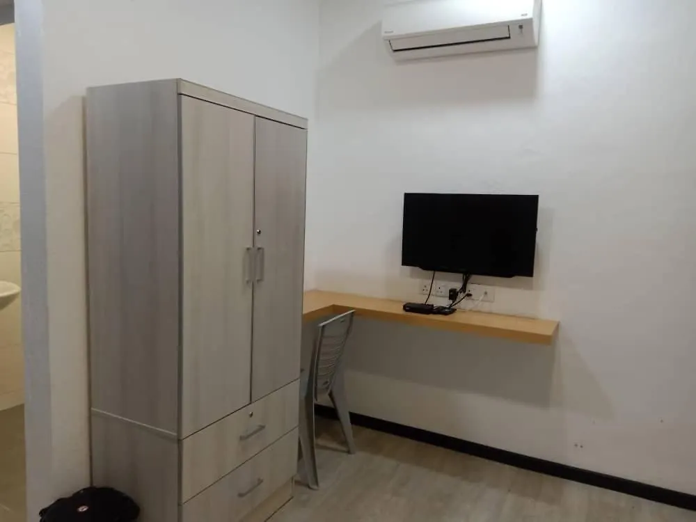 Suphan Midlands 2 Homestay 0*, George Town